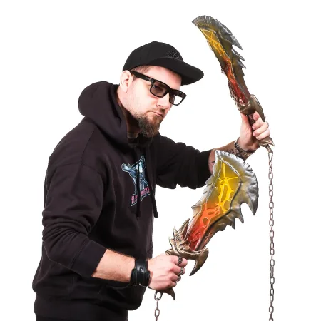 Blades Of Chaos Level 5 Replica Prop From God Of War By Blasters4Masters 1