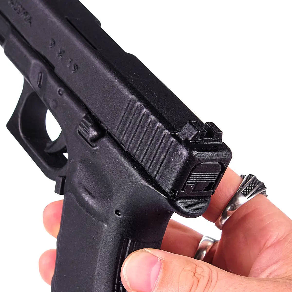 Glock 17 replica prop by Blasters4Masters_5 Glock 17 Replica Prop By Blasters4Masters 5 1