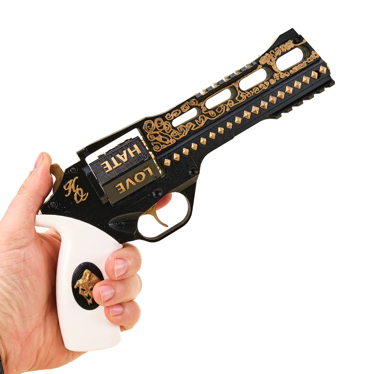 Harley Quinn revolver replica prop from Suacide Squad by Blasters4Masters_1 Harley Quinn Revolver Replica Prop From Suacide Squad By Blasters4Masters 1