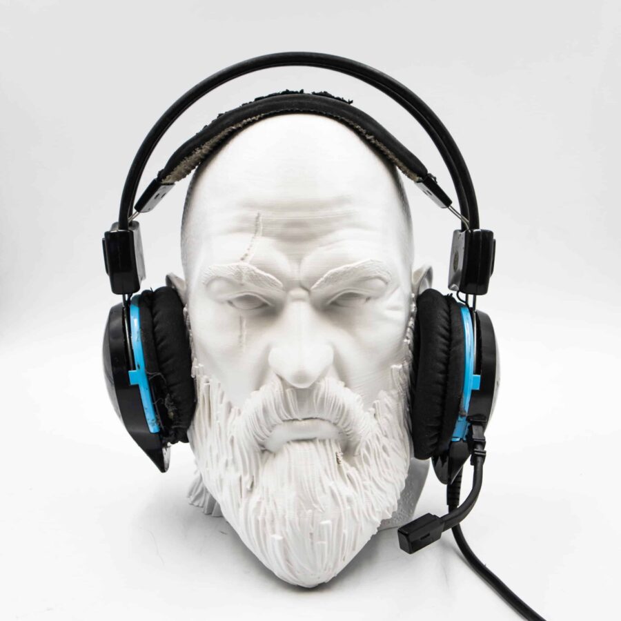 Kratos headphone stand 7 scaled