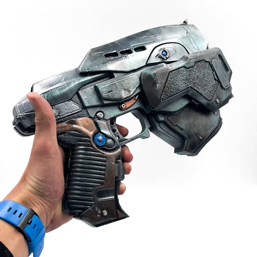 MX8 Snub Pistol - Gears of War prop replica