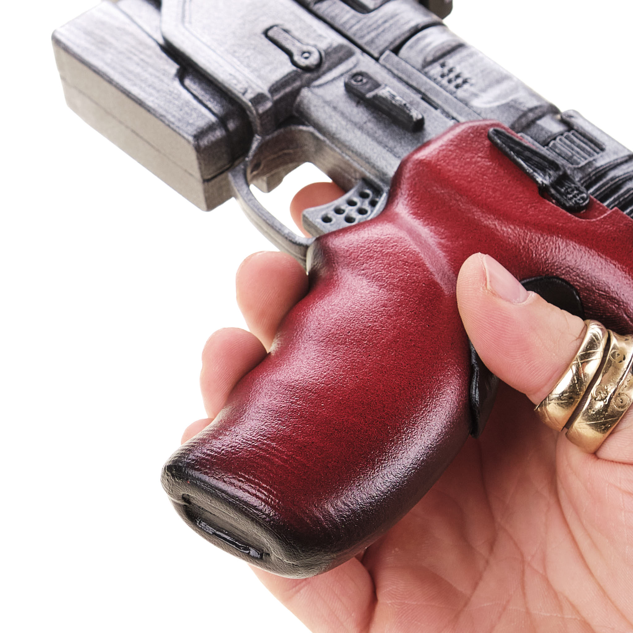Malorian Arms 3516 – Johnny Silverhand’s pistol prop replica from Cyberpunk 2077 by Blasters4Masters