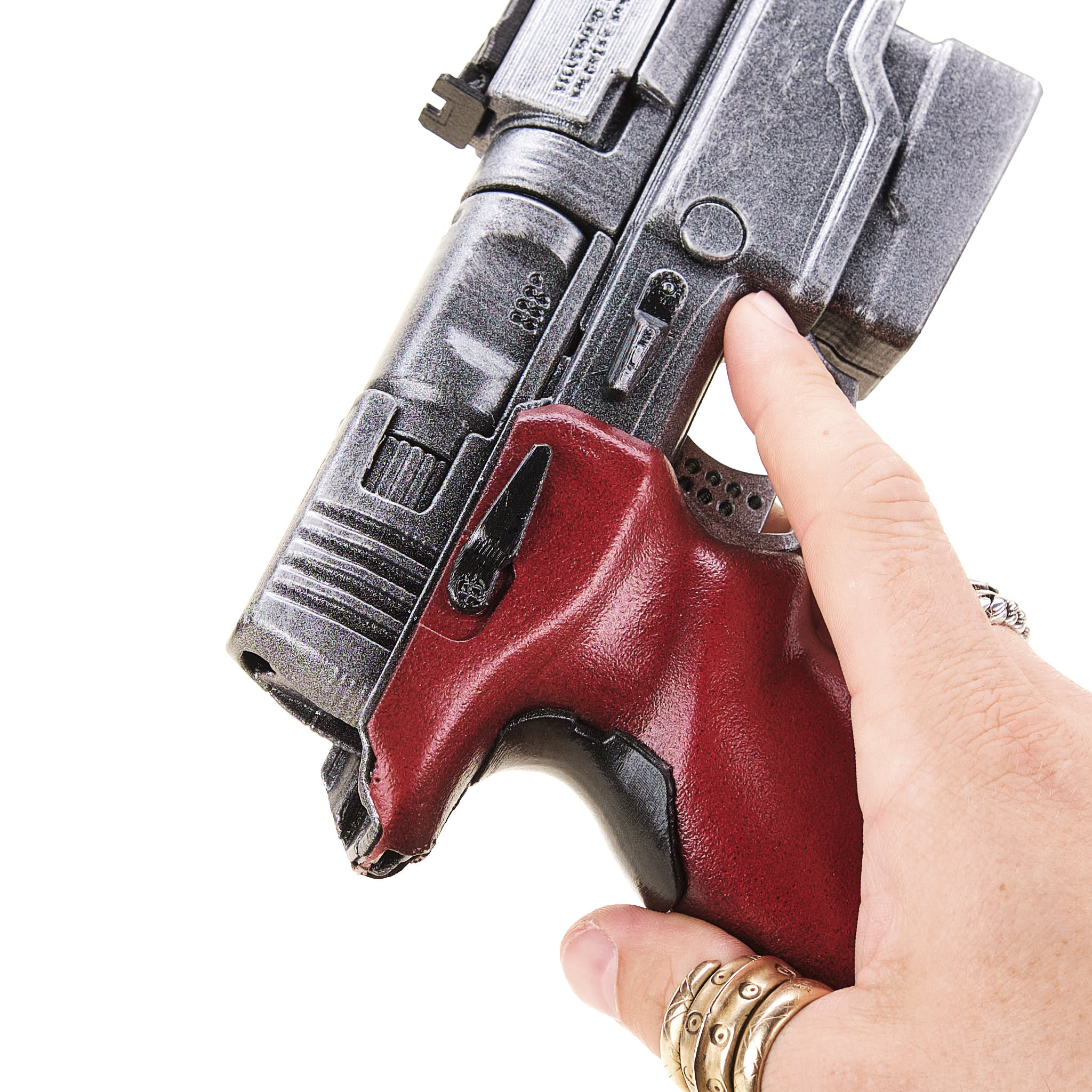 Malorian Arms 3516 – Johnny Silverhand’s pistol prop replica from Cyberpunk 2077 by Blasters4Masters