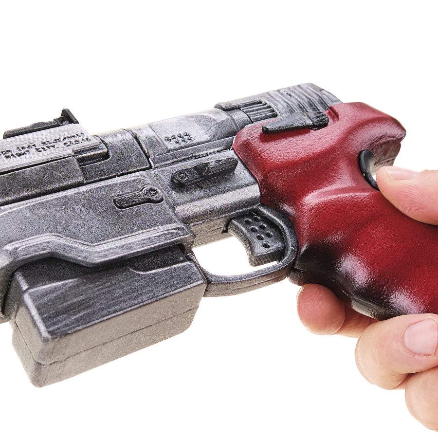 Malorian Arms 3516 – Johnny Silverhand’s pistol prop replica from Cyberpunk 2077 by Blasters4Masters