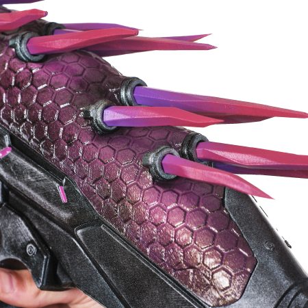 Needler replica prop from Halo by Blasters4Masters