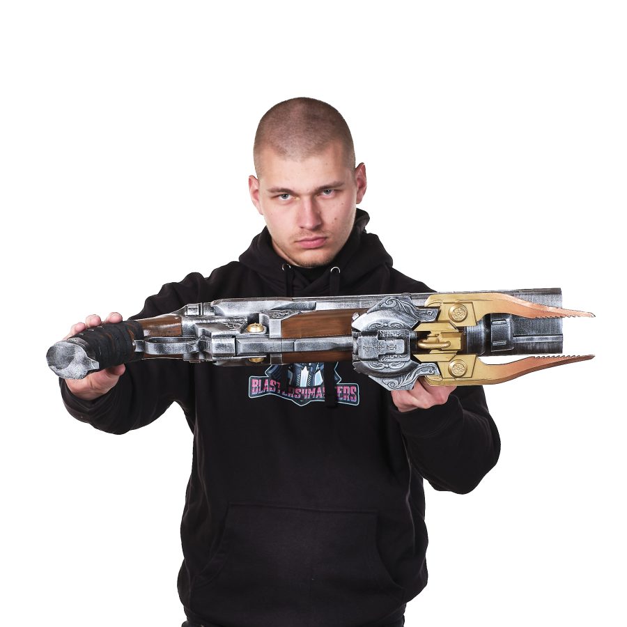 Super Shotgun - replica prop from Doom Eternal by Blasters4Masters