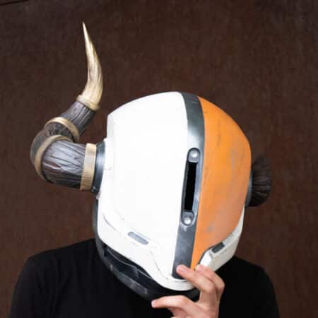 lord shaxx helmet destiny 2 16