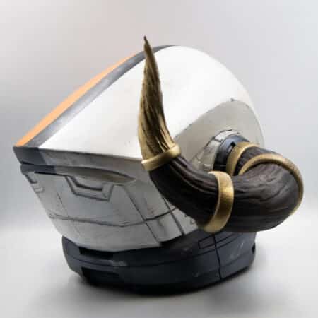 lord shaxx helmet destiny 2 4