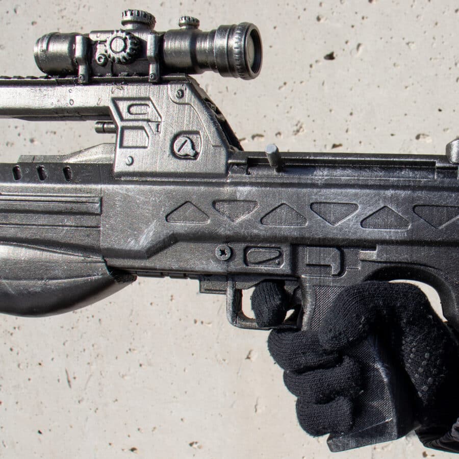 Halo-BR55-Battle-Rifle-Prop-Replica