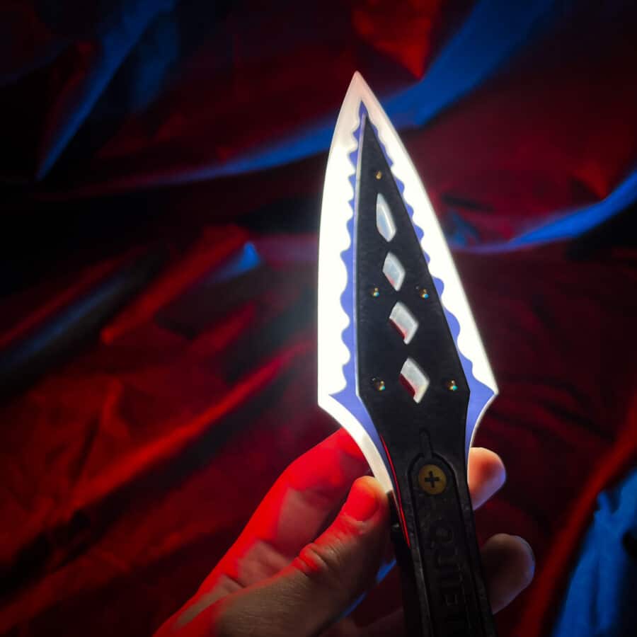 Kunai Knife With Lights - Apex Legends - Blasters4Masters