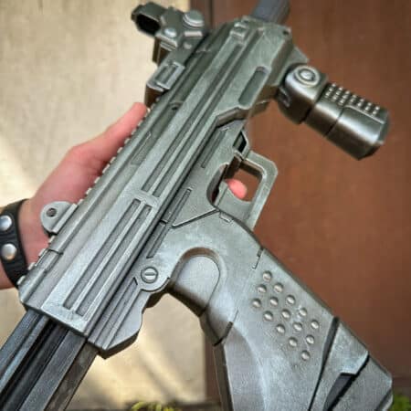 Custom-made M7 / M7S SMG prop inspired by Halo, with changeable buttstock length and silencers.