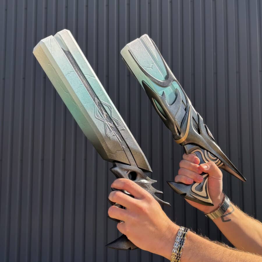 Lucian Light Pistols Replica Props League of Legends by Blasters4Maters
