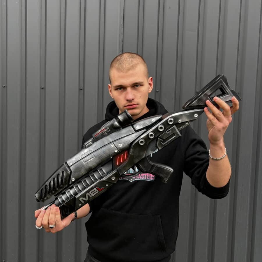 M-8 Avenger Gun prop replica - Mass Effect by Blasters4Masters