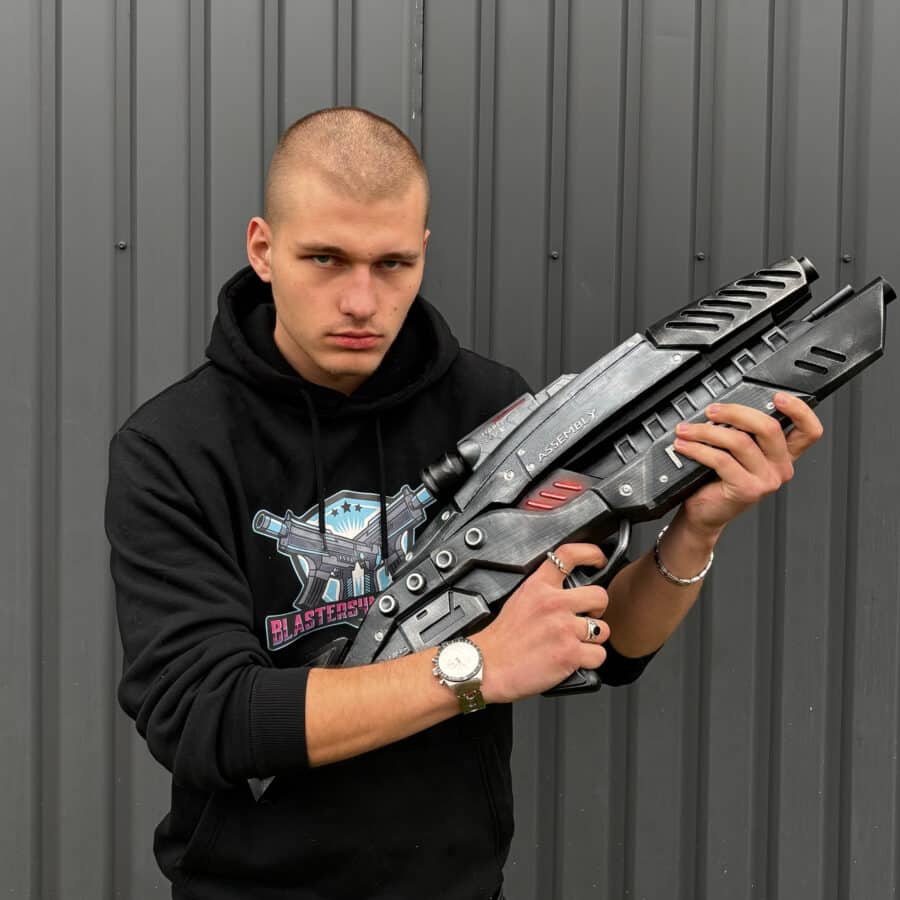 M-8 Avenger Gun prop replica - Mass Effect by Blasters4Masters