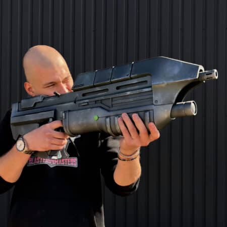 MA5B Assault Rifle Replica Prop - Halo Combat Evolved prop replica by Blasters4Masters