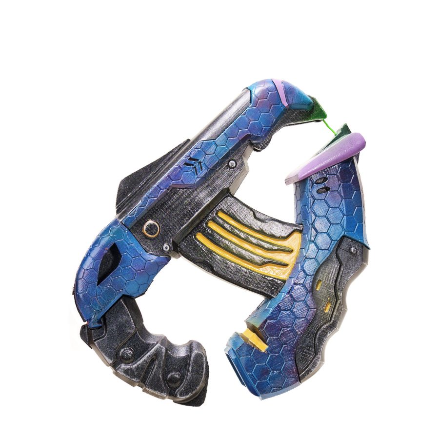 Type-25 Plasma Pistol replica prop from HALO Combat Evolved by Blasters4Masters