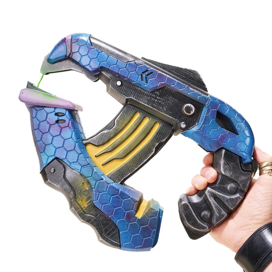 Type-25 Plasma Pistol replica prop from HALO Combat Evolved by Blasters4Masters