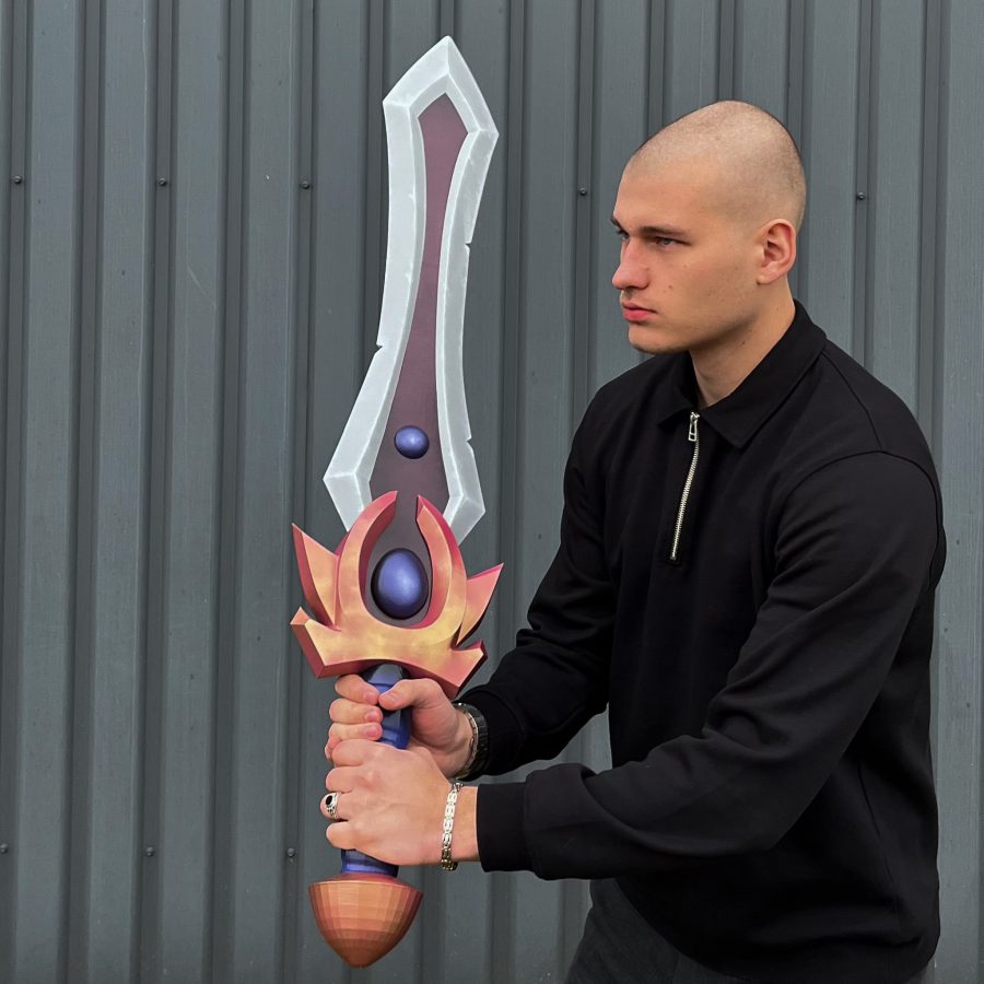 Garen Sunsteel Broadsword replica prop League of Legends by Blasters4Masters