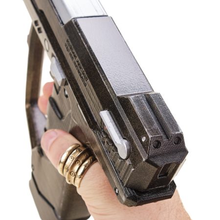 M6C Magnum replica prop from Halo 2 by Blasters4Masters