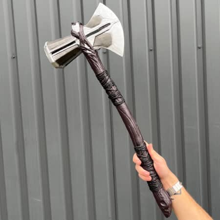 Stormbreaker axe prop replica by blasters4masters (1)