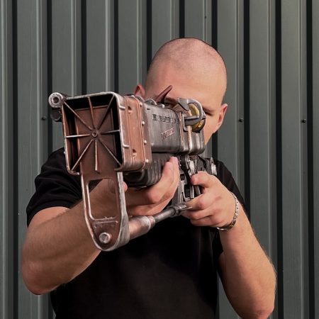 AER14 Prototype Laser rifle Prop Replica from Fallout New Vegas by Blasters4Masters