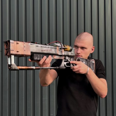 AER14 Prototype Laser rifle Prop Replica from Fallout New Vegas by Blasters4Masters