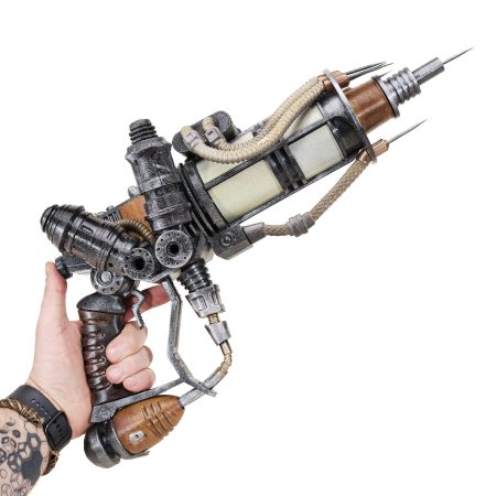 Plasma pistol replica prop from Fallout New Vegas by Blasters4Masters