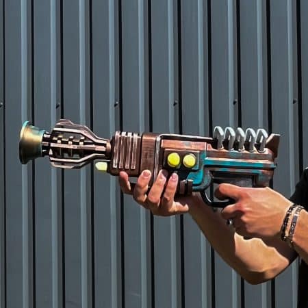 Recharger Pistol Replica – Fallout New Vegas Blasters4Masters
