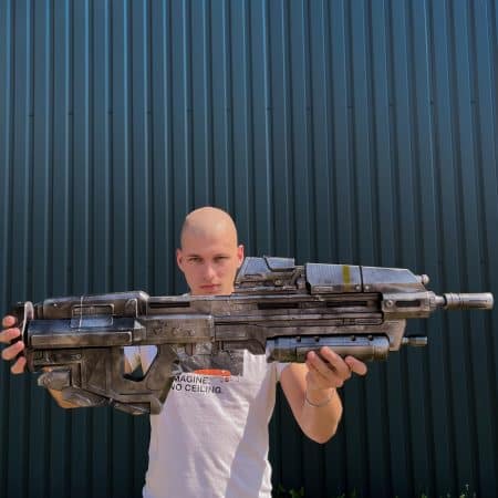 MA37 Assault rifle Prop Replica from Halo 3 by Blasters4Masters