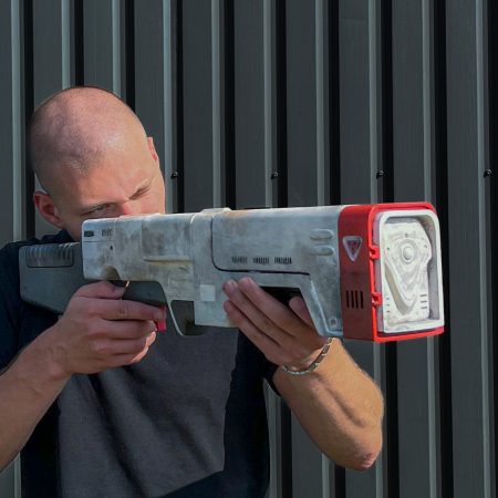 Institute Rifle prop replica from fallout 4 by Blasters4Masters