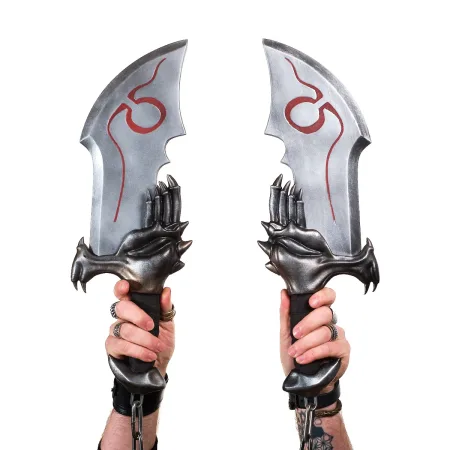 Kratos Blades Replica Prop From God Of War By Blasters4Masters 4