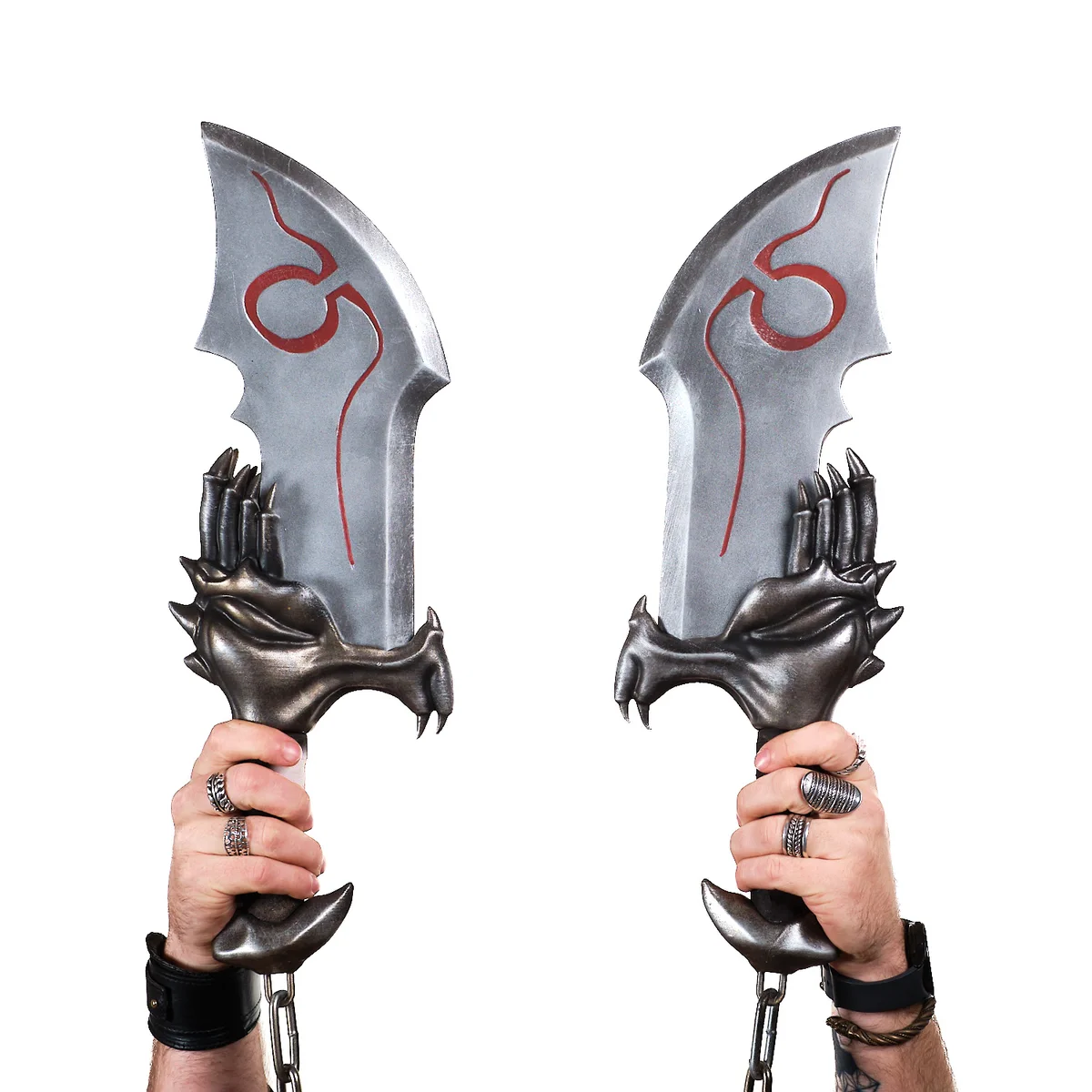 Kratos Blades replica prop from God of War by Blasters4Masters_5 Kratos Blades Replica Prop From God Of War By Blasters4Masters 5