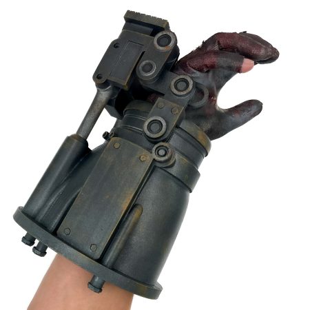 Power Fist prop replica Fallout 3 by Blasters4Masters