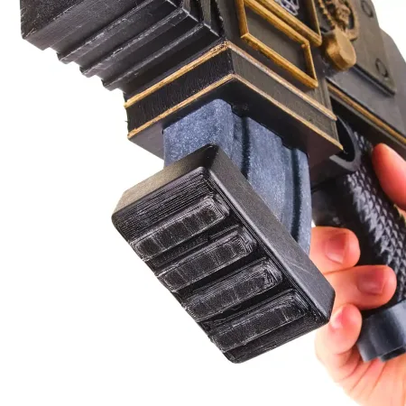 Aquila Pattern Bolt Pistol Replica Prop From Warhammer 40K By Blasters4Masters 3