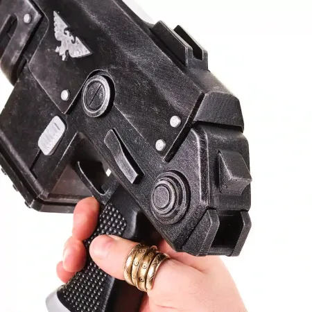 Special Issue Bolt Pistol Replica Prop From Warhammer 40K By Blasters4Masters 3