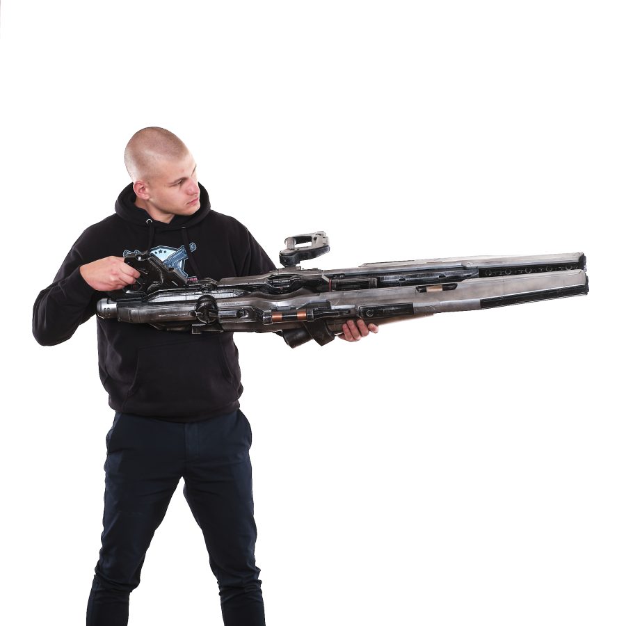 Gauss Cannon replica prop from Doom by Blasters4Masters