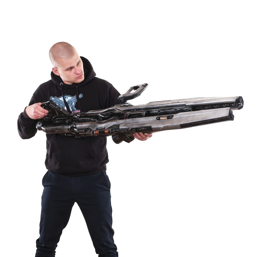 Gauss Cannon replica prop from Doom by Blasters4Masters