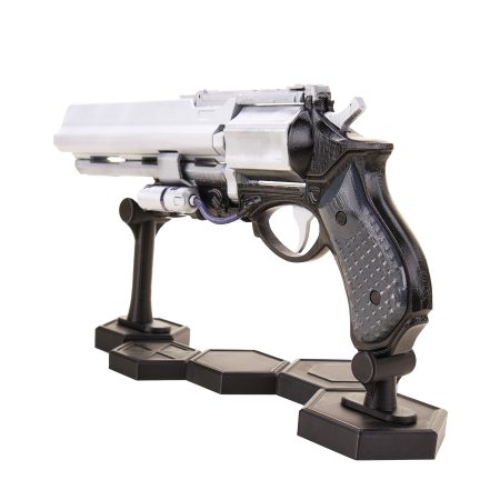 Eyasluna - Argent Teratorn prop replica from Destiny 2 by Blasters4Masters