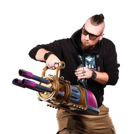 Jinx Pow-Pow Minigun – Arcane League of Legends 5 Jinx Pow Pow Minigun Replica Prop From Arcane League Of Legends By Blasters4Masters 3