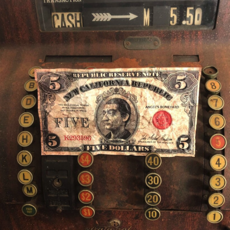 NCR Dollar Bill Bundle – Fallout New Vegas