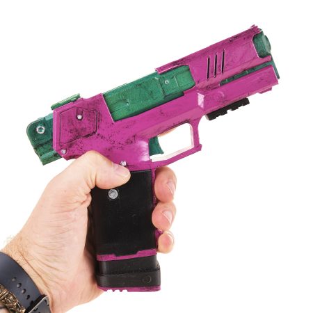 Rebecca's Pistol prop replica Pink & Green - Cyberpunk 2077