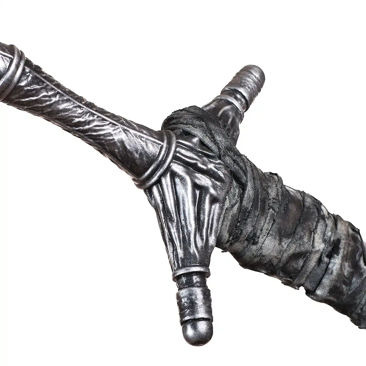 Holy Moonlight Sword replica prop from Bloodborne by Blasters4Masters_10 Holy Moonlight Sword Replica Prop From Bloodborne By Blasters4Masters 10