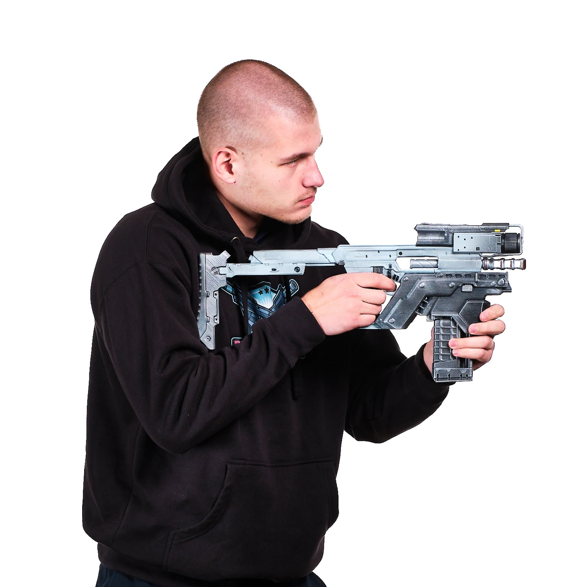 Yinglong replica prop from Cyberpunk 2077 by Blasters4Masters Yinglong Replica Prop From Cyberpunk 2077 By Blasters4Masters