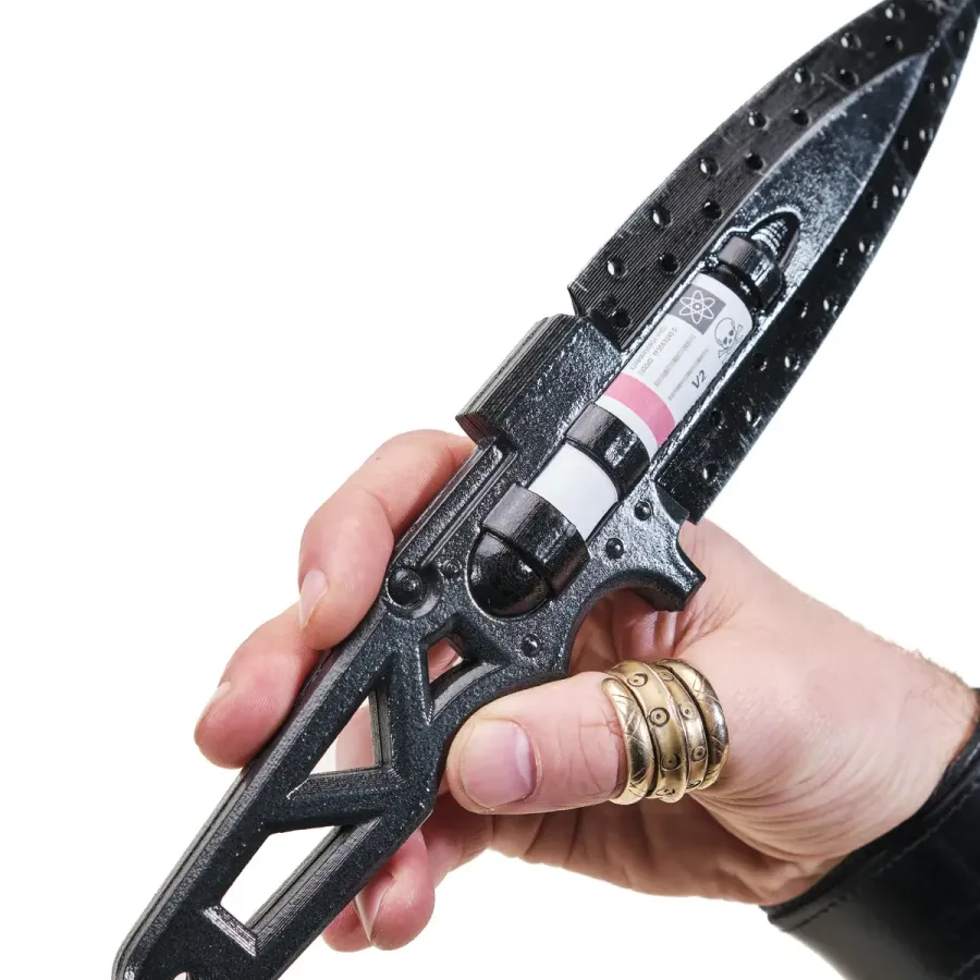 Blue Fang Knife Replica Prop From Cyberpunk 2077 By Blasters4Masters 6