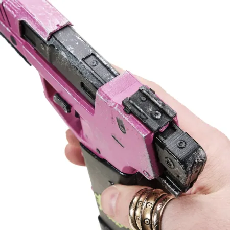 Lizzie Pistol Prop Replica From Cyberpunk 2077 By Blasters4Masters 7