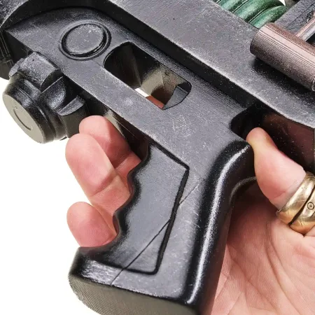 Plasma Pistol Replica Prop From Warhammer 40K By Blasters4Masters 1