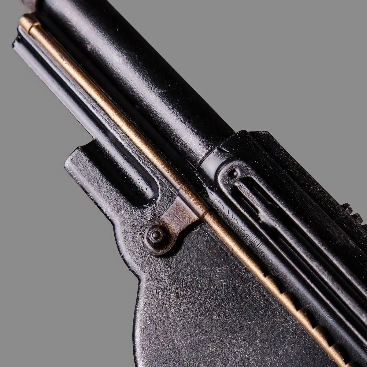 The Mandalorian’s IB-94 blaster pistol PREMIU EDITION replica prop from Star Wars by Blasters4Masters_8 The Mandalorians IB 94 Blaster Pistol PREMIU EDITION Replica Prop From Star Wars By Blasters4Masters 8