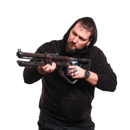 IL Toro Replica Prop From ARC Raiders By Blasters4Masters 3