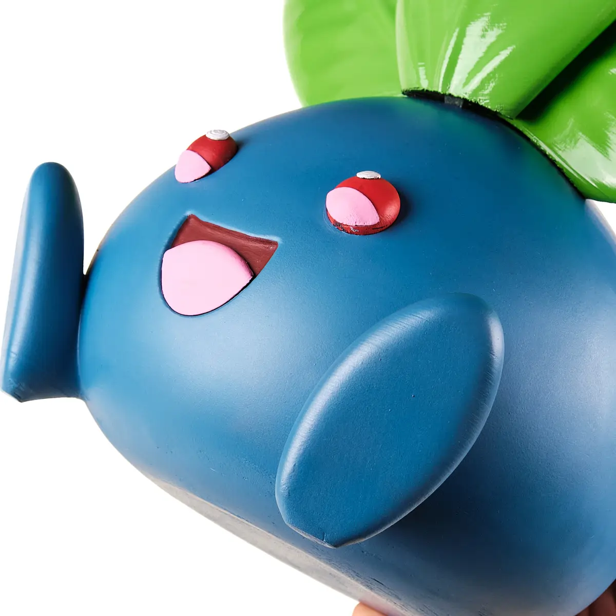 Oddish replica prop from Pokemon by Blasters4Masters_7 Oddish Replica Prop From Pokemon By Blasters4Masters 7