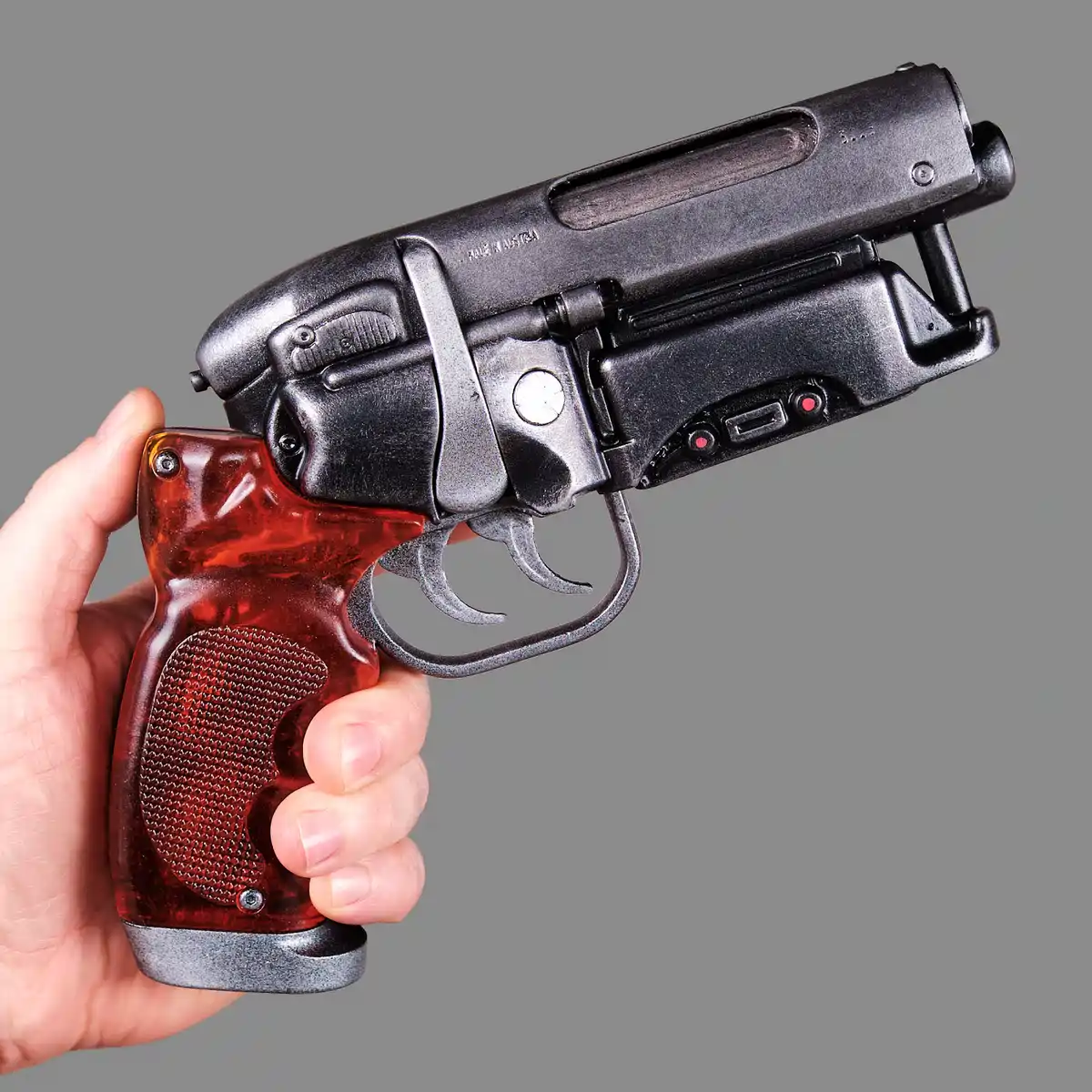 Rick Deckard`s Blaster PREMIUM EDITION replica prop from Blade Runner by Blasters4Masters_1 Rick Deckards Blaster PREMIUM EDITION Replica Prop From Blade Runner By Blasters4Masters 1